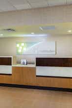 Hotel Holiday Inn Hotel & Suites Charleston West photo 3