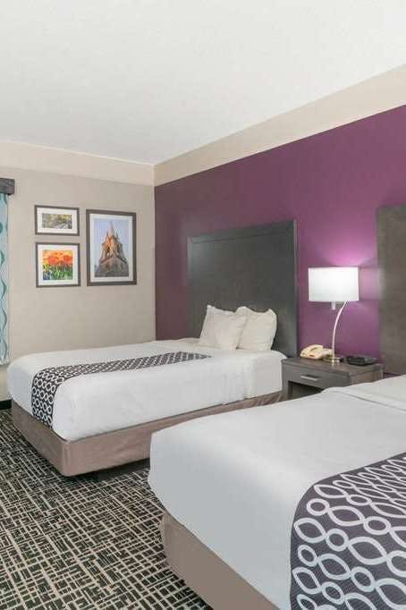 Hotel La Quinta Inn & Suites by Wyndham Latham Albany Airport photo 3