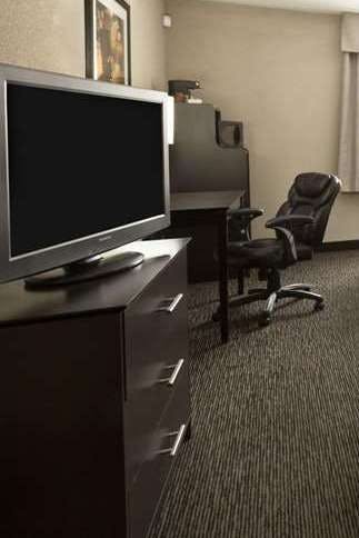 Hotel Super 8 Timmins ON photo 3
