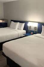 Hotel Microtel Rehoboth Beach photo 2