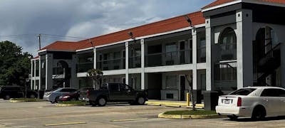 Super 8 Slidell