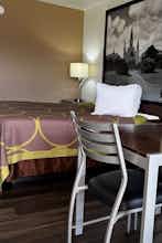 Hotel Super 8 by Wyndham Slidell photo 3