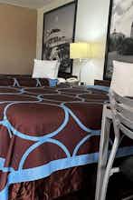 Hotel Super 8 by Wyndham Slidell photo 1