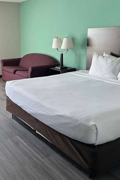 Hotel Baymont by Wyndham North Myrtle Beach photo 1