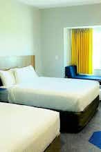 Hotel Microtel Opelika photo 2