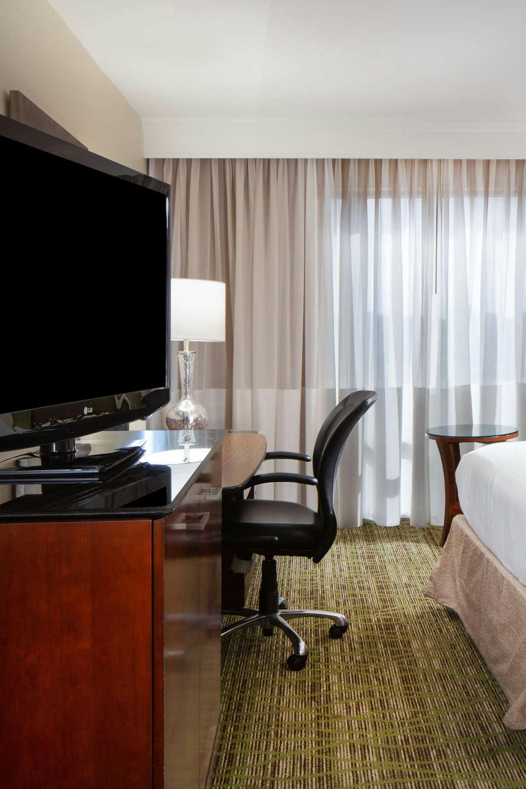 Hotel Marriott Memphis East photo 2