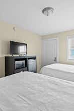 Hotel Madison Beach Motel photo 5