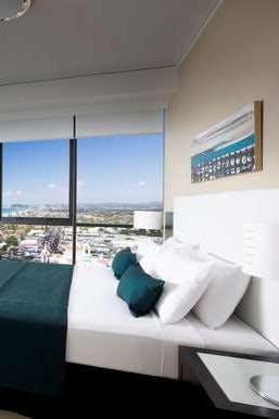 Hotel Mantra Sierra Grand photo 2