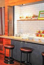 Hotel Ibis Budget Auckland Central photo 4