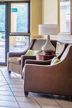 Hotel Baymont by Wyndham North Myrtle Beach photo 5