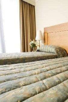 Hotel Breakfree Capital Tower photo 2