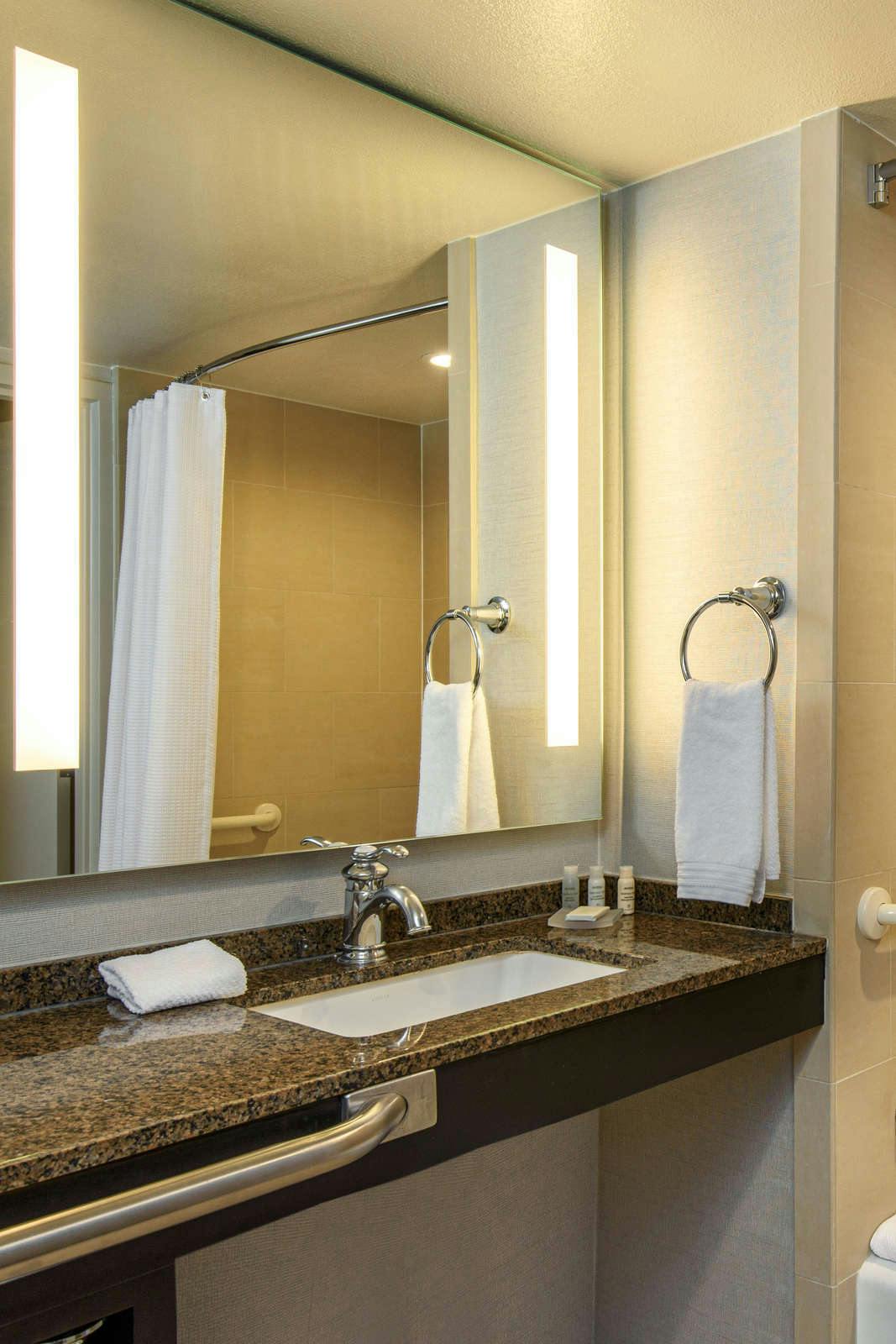 Hotel Renaissance Palm Springs Hotel photo 5