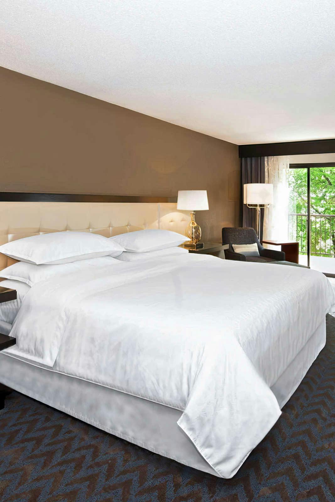 Hotel Sheraton Minneapolis West Hotel photo 2