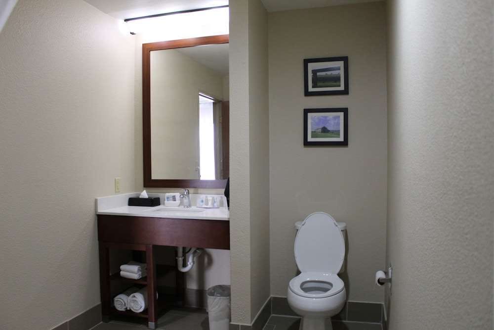 Hotel Comfort Inn Paducah I-24 photo 4