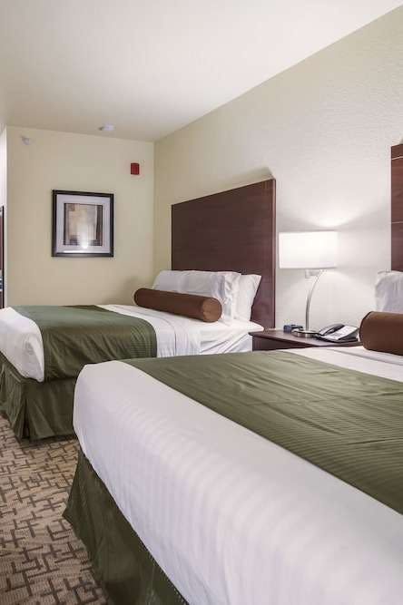 Hotel Cobblestone Hotel and Suites Victor photo 2