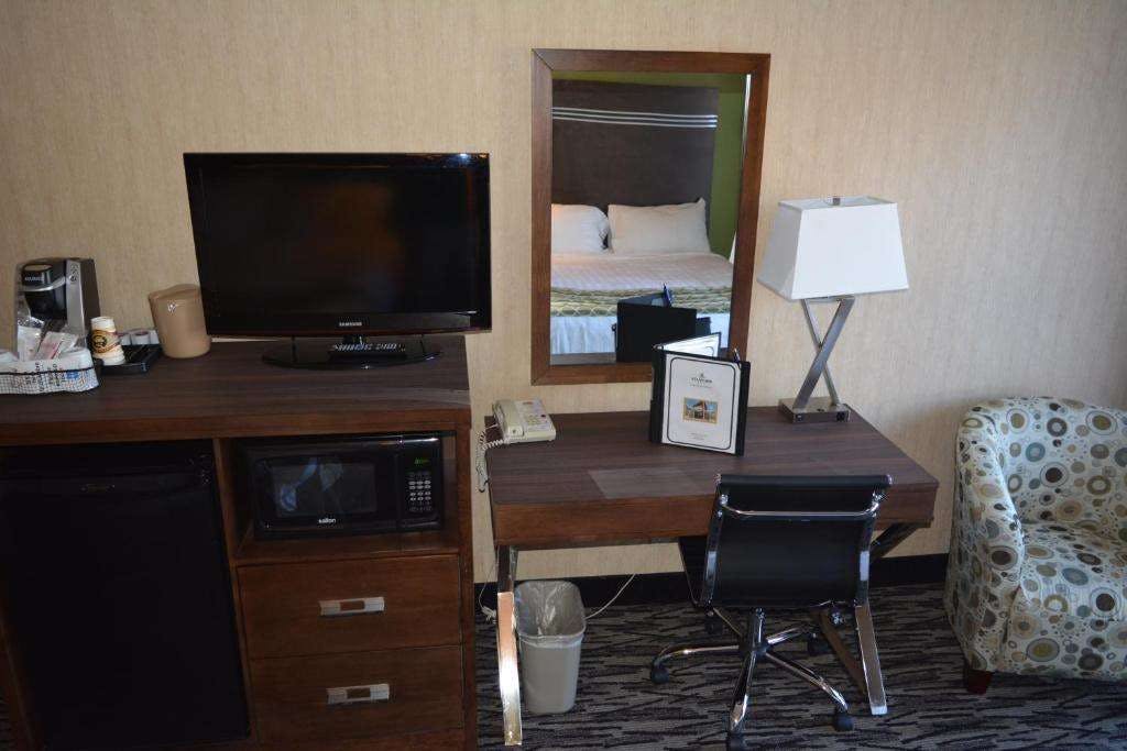 Hotel Fernie Stanford Resort photo 2