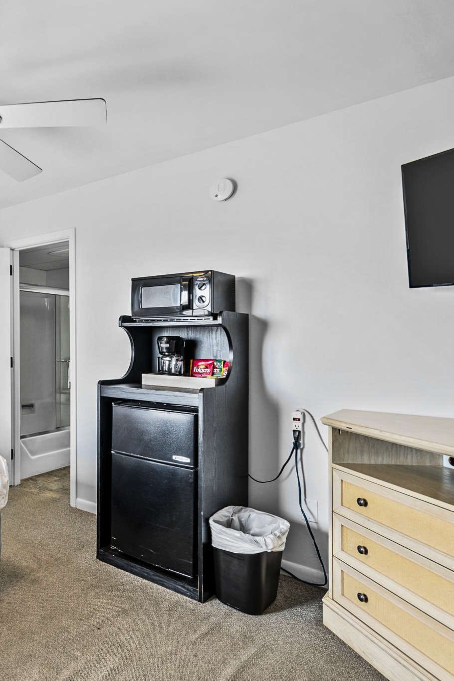 Hotel The Beach House photo 4