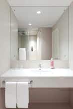 Hotel Rove Dubai Marina photo 4