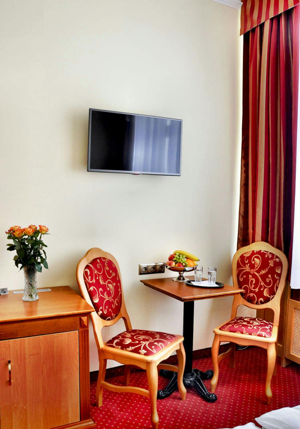 Hotel City Pension photo 2