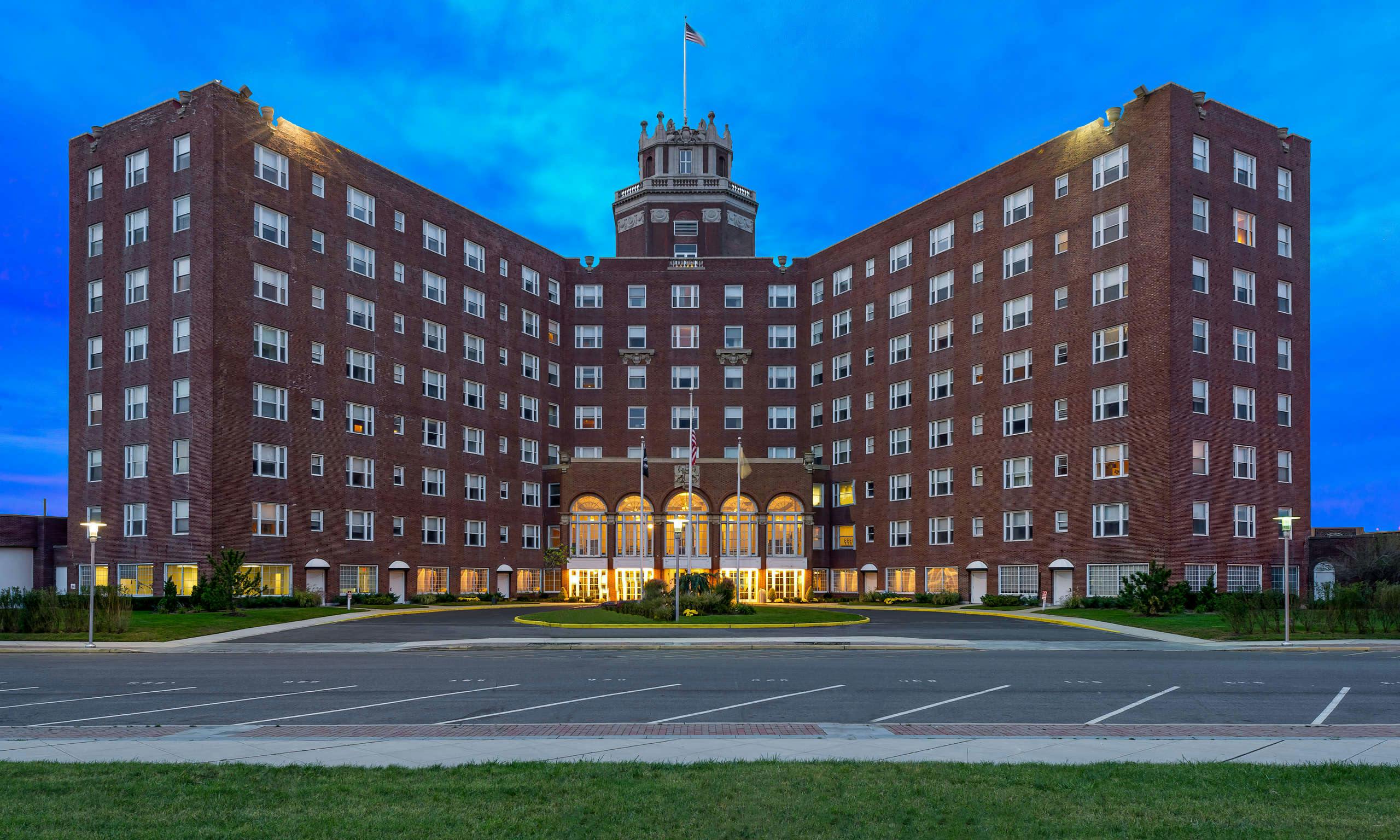 The Berkeley Oceanfront Hotel