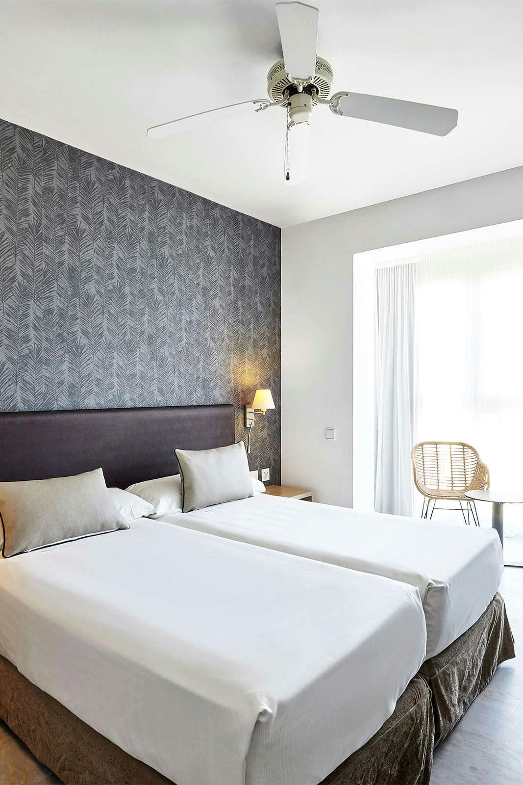 Hotel Catalonia Mirador des Port photo 1