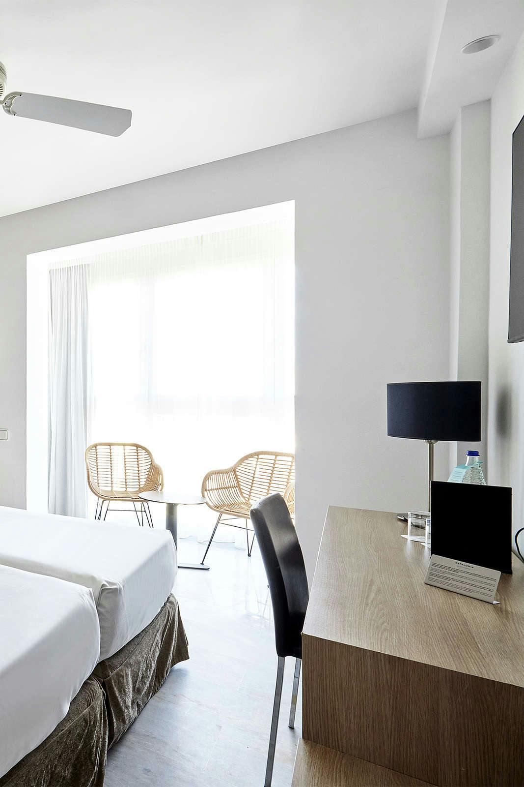 Hotel Catalonia Mirador des Port photo 3