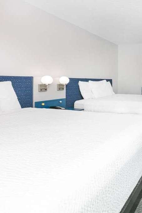 Hotel Microtel Inn by Wyndham Beckley photo 1