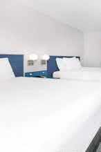 Hotel Microtel Inn by Wyndham Beckley photo 1