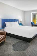 Hotel Microtel Inn by Wyndham Beckley photo 2