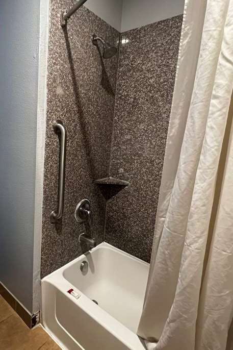 Hotel Super 8 Houston North I-45 photo 5