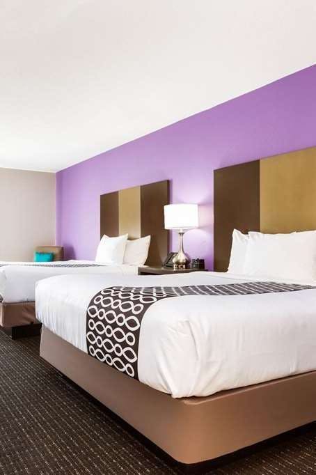 Hotel La Quinta Inn & Suites by Wyndham Pomona photo 3