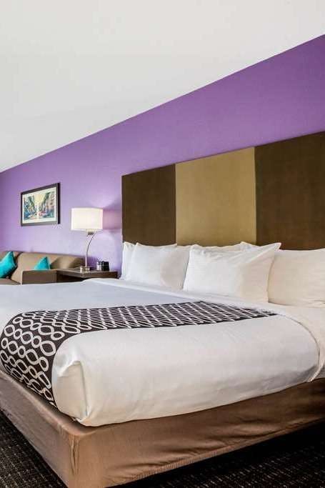 Hotel La Quinta Inn & Suites by Wyndham Pomona photo 2