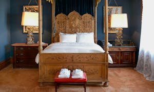 The Chateau Tivoli Bed & Breakfast