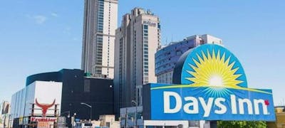 Days Inn - Fallsview