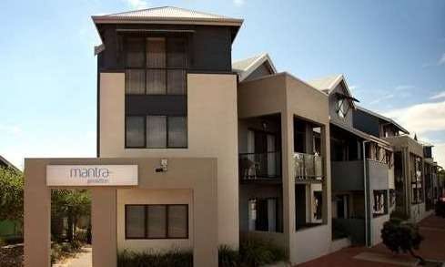 Mantra Geraldton