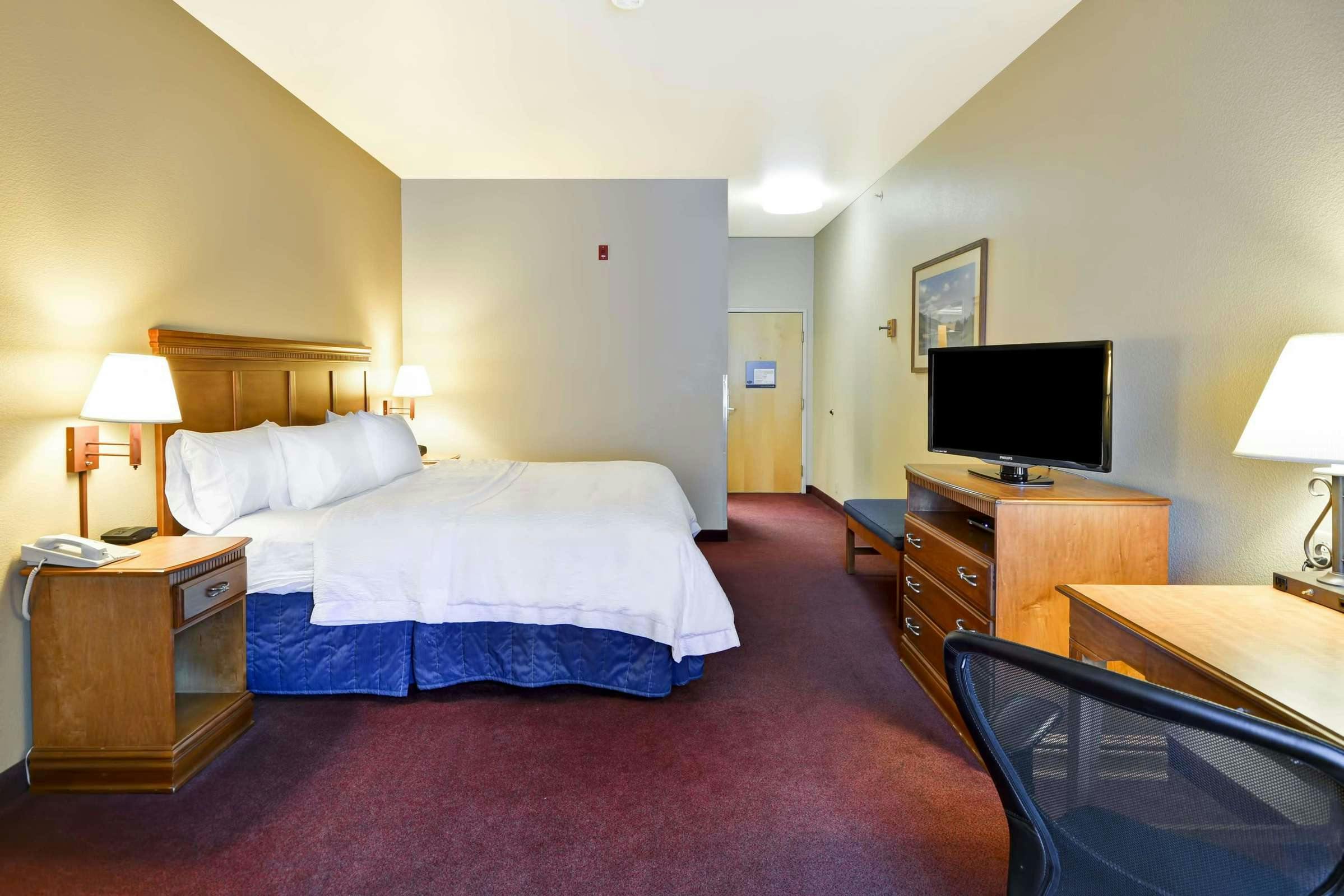 Hotel Hampton Inn Bozeman Mt photo 2