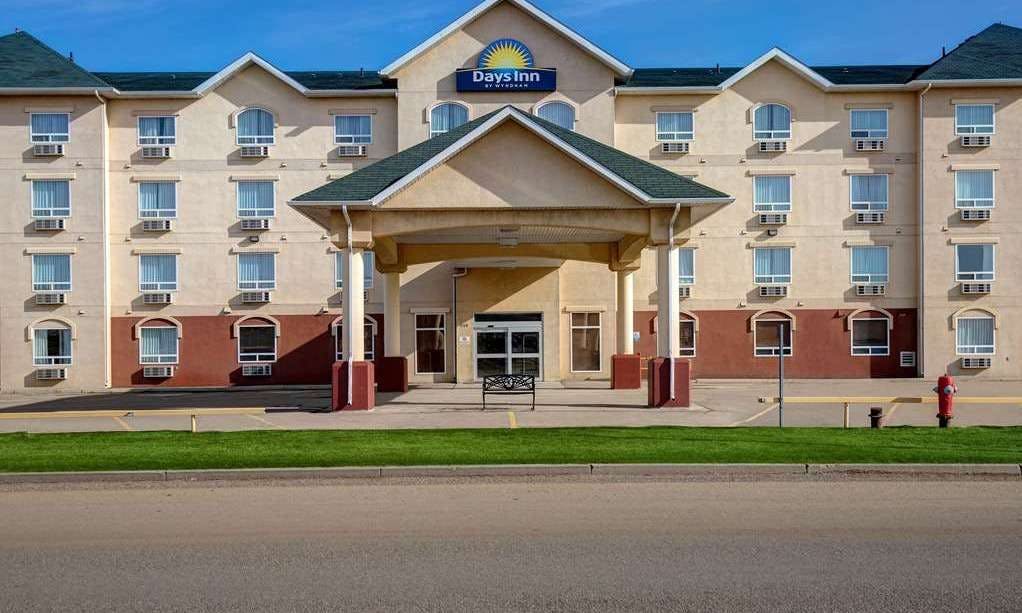 Days Inn by Wyndham Dawson Creek