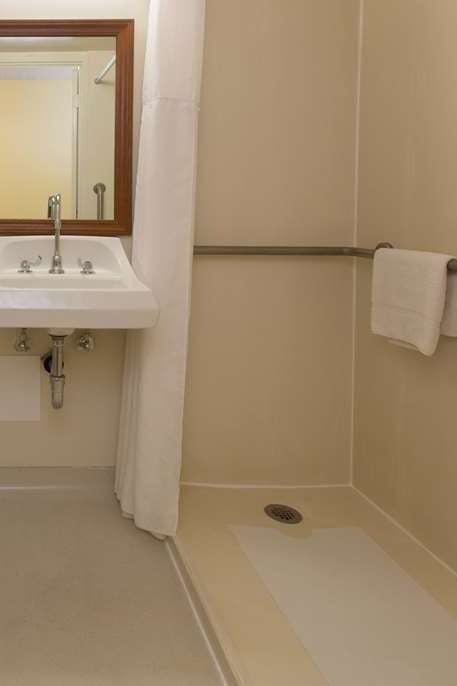 Hotel Ramada Plaza Waikiki photo 5