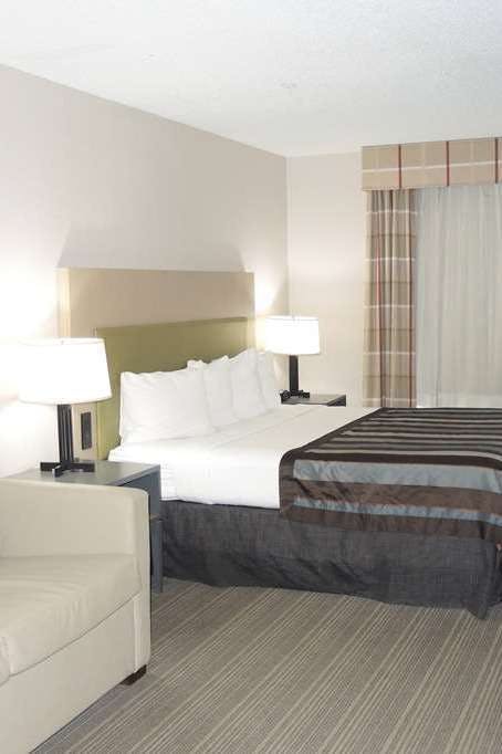 Hotel Wingate by Wyndham Matthews/Charlotte photo 5