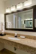 Hotel Wingate Mount Vernon photo 4