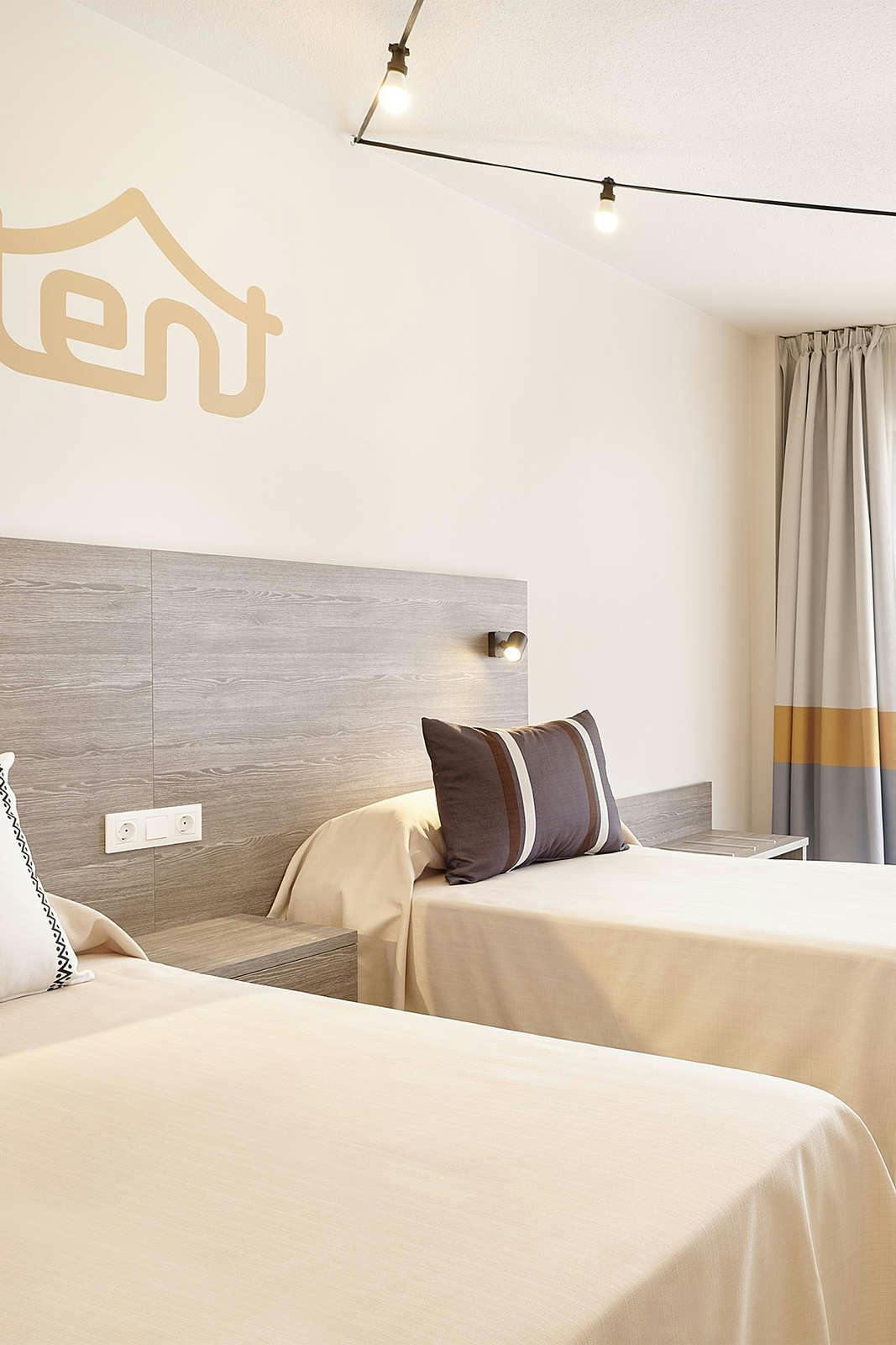 Hotel tent Torremolinos photo 1