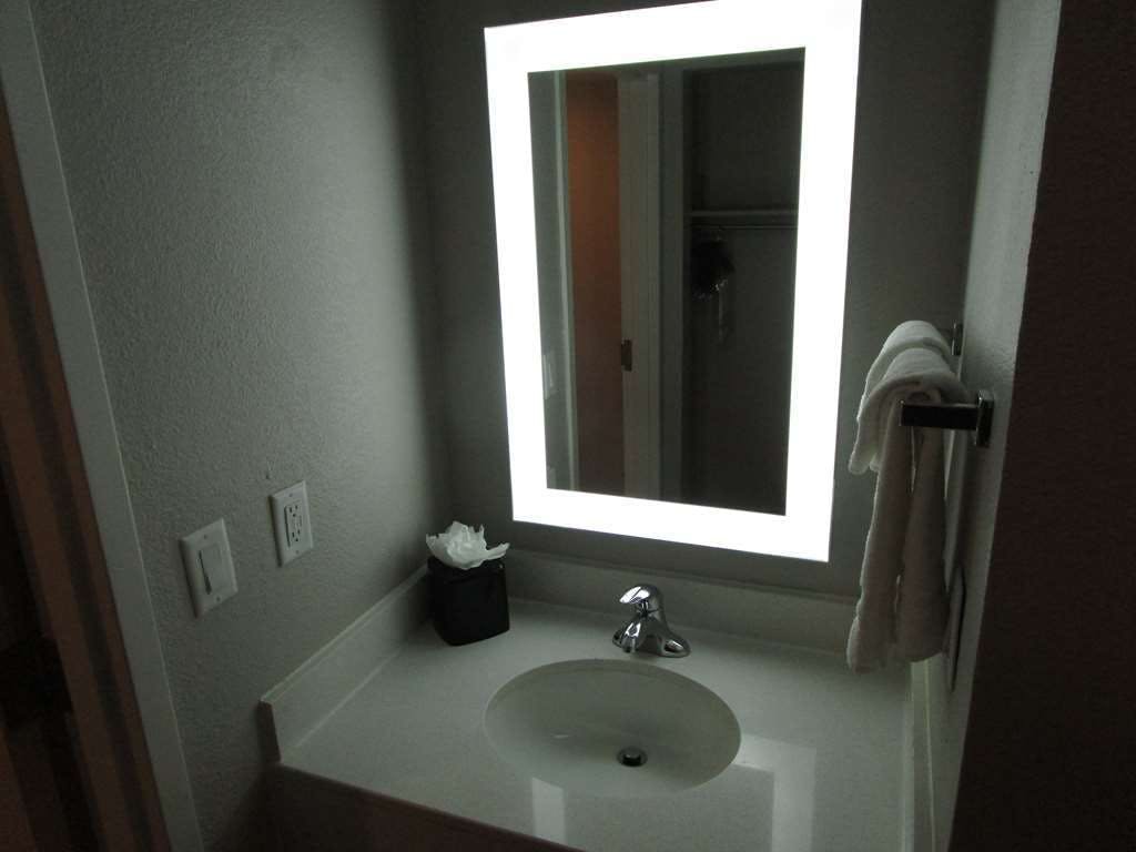 Hotel Best Western Plus Fort Worth North photo 5