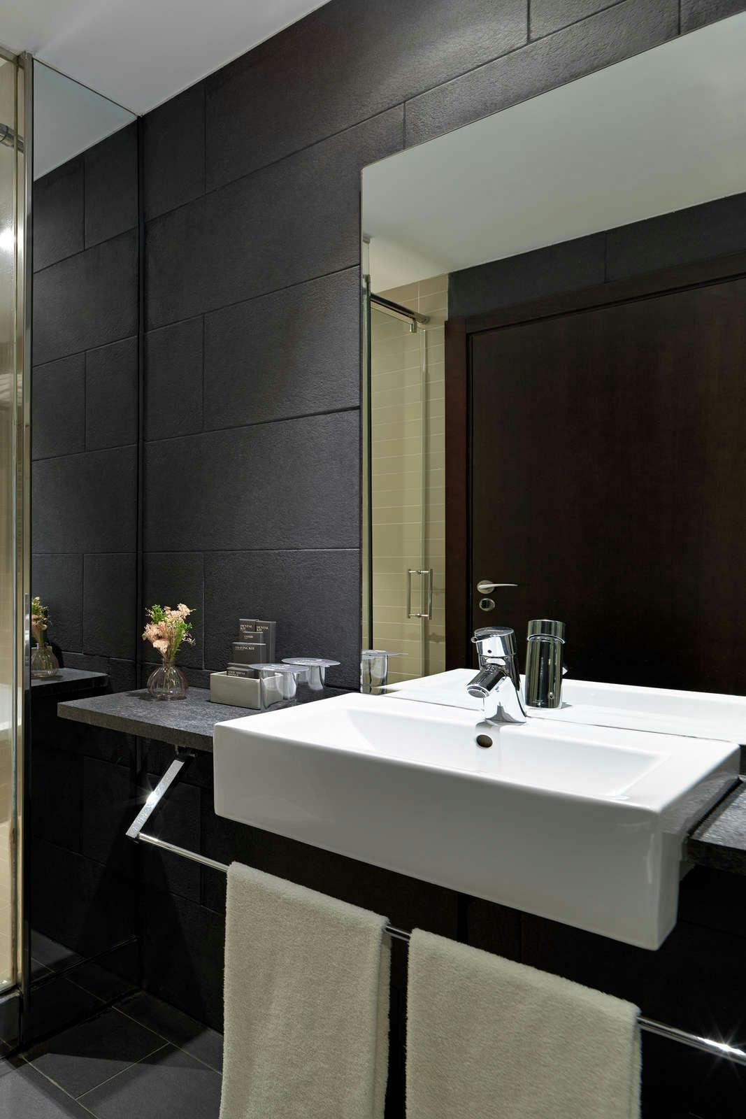 Hotel H10 Casanova photo 4