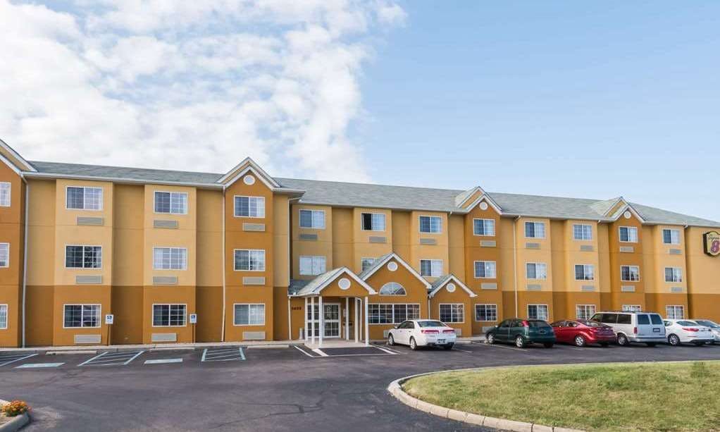 Super 8 by Wyndham Columbus West
