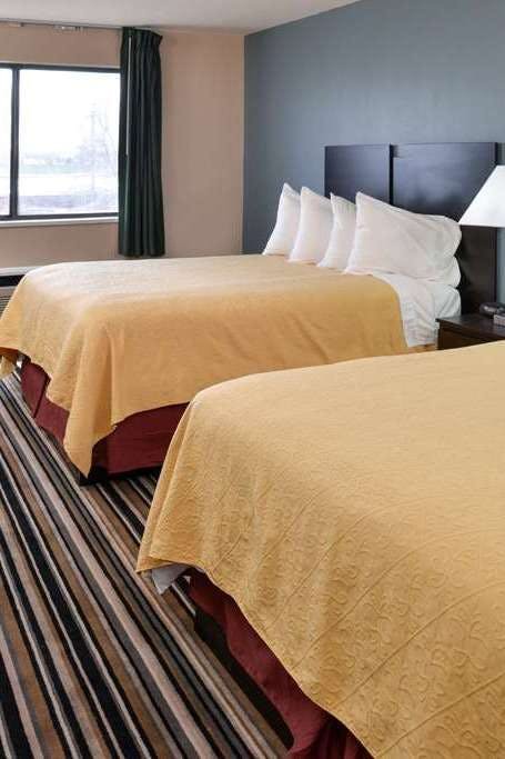 Hotel Wingate by Wyndham Beaver I-15 photo 1