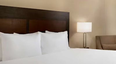 Fairfield Inn & Suites by Marriott Airdrie