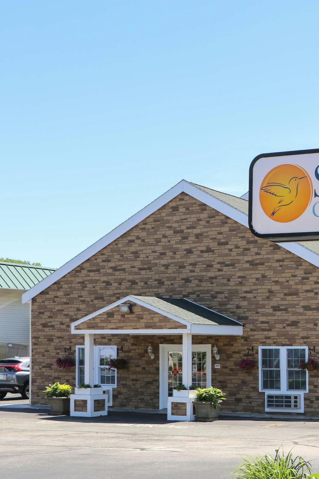 Hotel Sunbird Cape Cod Resort photo 1