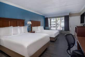 Hotel The Sandbar Hotel, Trademark Collection by Wyndham photo 2