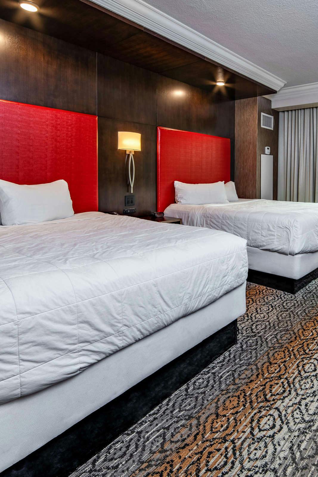 Hotel Caesars Southern Indiana – A Caesars Rewards Destination photo 2