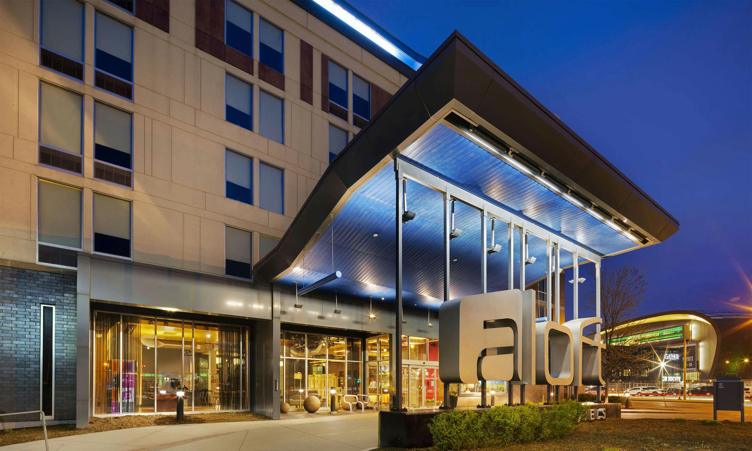 Aloft Milwaukee Downtown